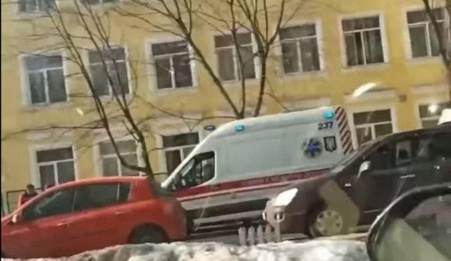Ребёнок в Ярославле выпал с 7 этажа и выжил