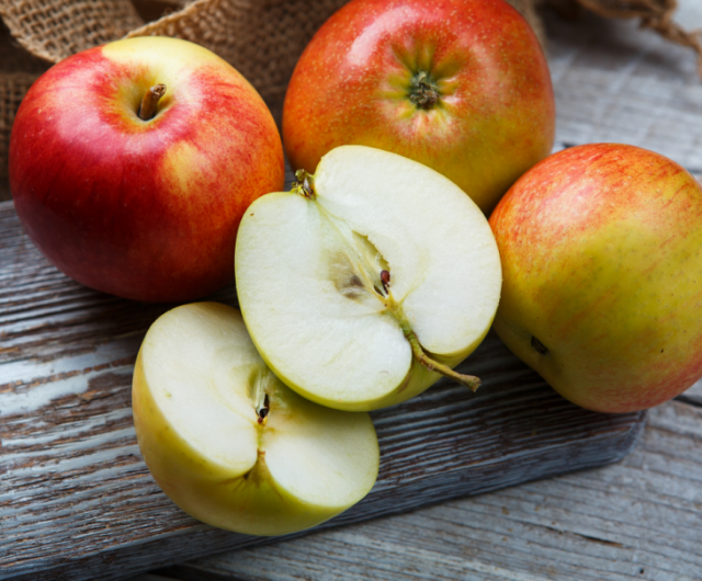 Учёные установили, как употребление яблок связано с развитием памяти