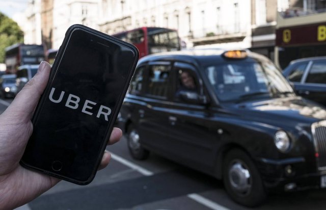 Компания Uber заявила об официальном трудоустройстве водителей в Британии
