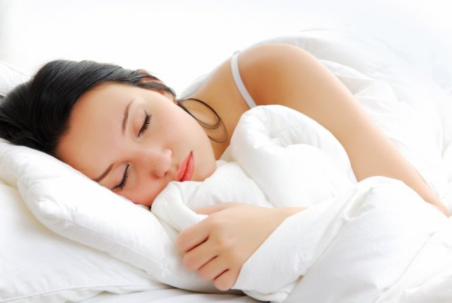 Врач-сомнолог рассказал о правилах здорового сна