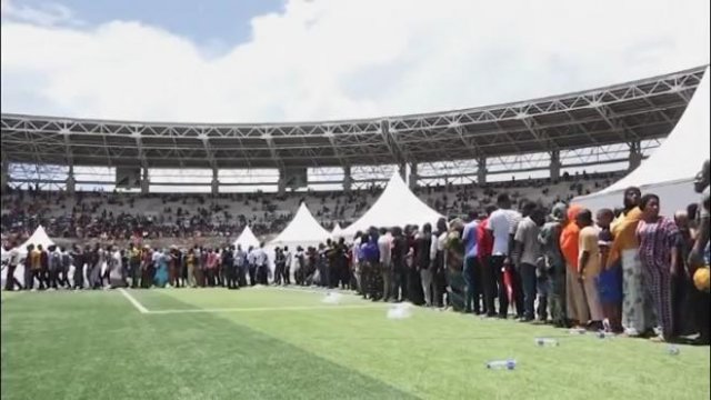 Похоронная церемония президента Танзании стала причиной 40 смертей