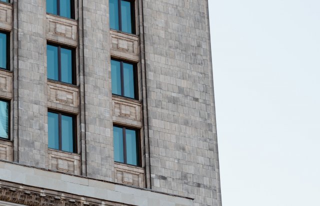 Несовершеннолетний  в Химках погиб, выпав из окна 19 этажа