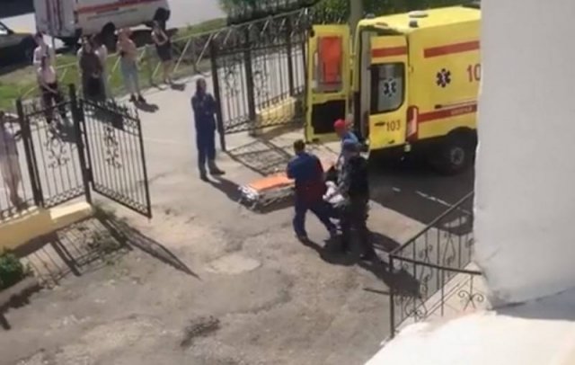 В Березниках школьник совершил нападение с ножом на учителя