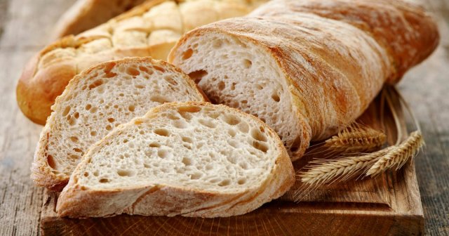 Диетолог объяснил, почему бездрожжевой хлеб не полезен при похудении