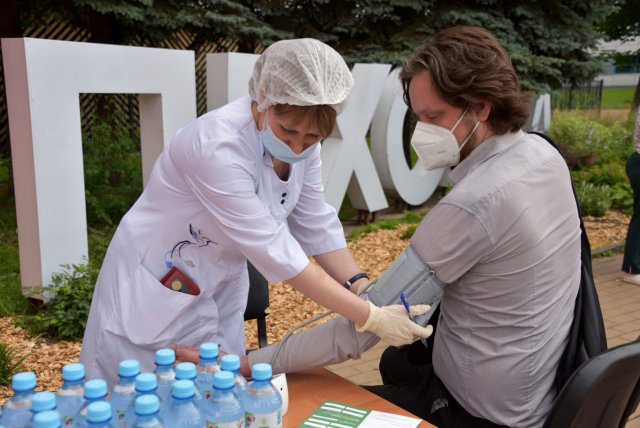 В Подмосковье за 4 июля вакцинацию прошли более 1,3 тыс. человек