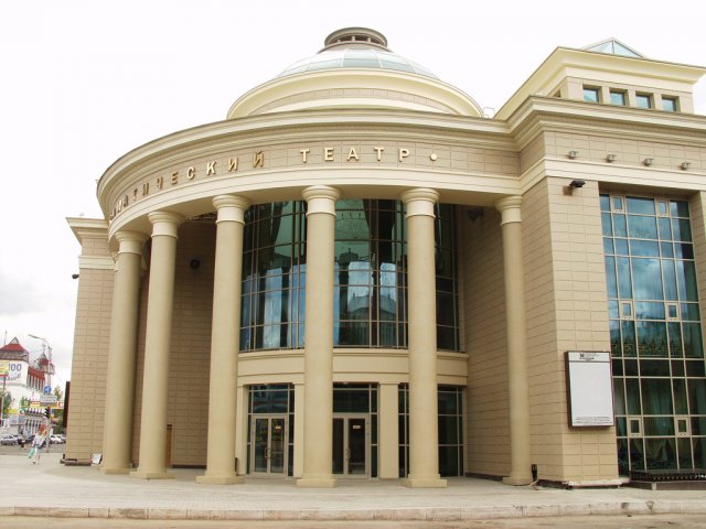 Молодёжь в Оренбуржье сможет посетить музеи и театры бесплатно