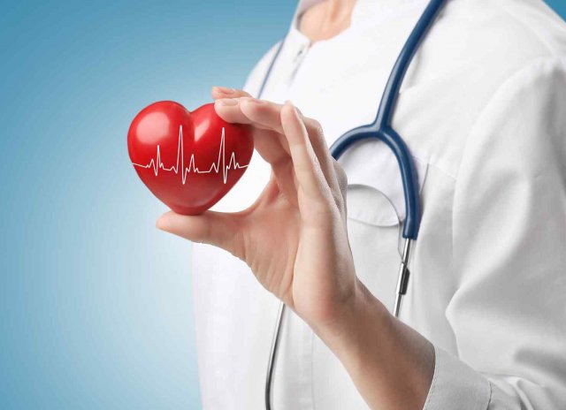 Кардиолог назвал нестандартный симптом инфаркта