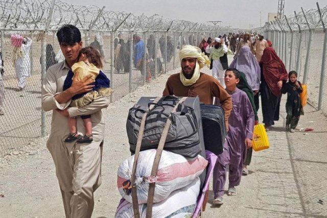 Страны Евросоюза сообщили о готовности принять беженцев из Афганистана