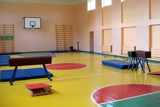 В Приморском крае проведён массовый ремонт спортзалов