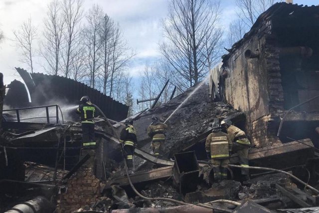 Крупный пожар с жертвами произошёл на заводе в Рязанской области