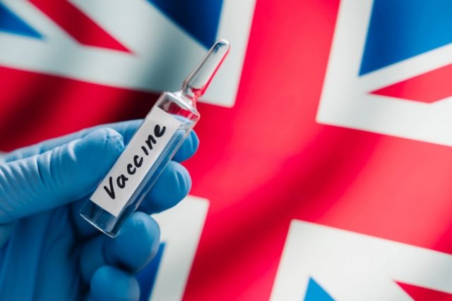 В Великобритании состоится массовая вакцинация медицинского персонала против коронавируса