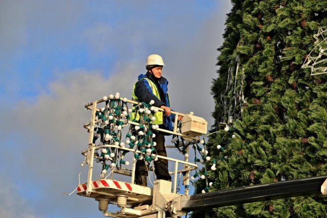 В Калуге будут установлены более 20 новогодних ёлок