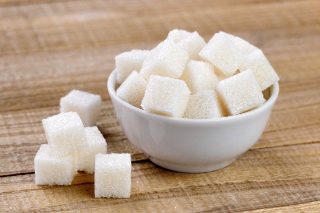 Специалист назвал скрытые источники сахара, вредного для здоровья
