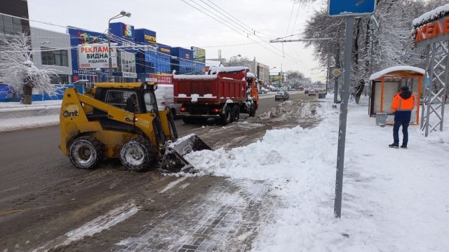Сотрудники прокуратуры в Ростове проведут проверку жалоб по факту уборки снега