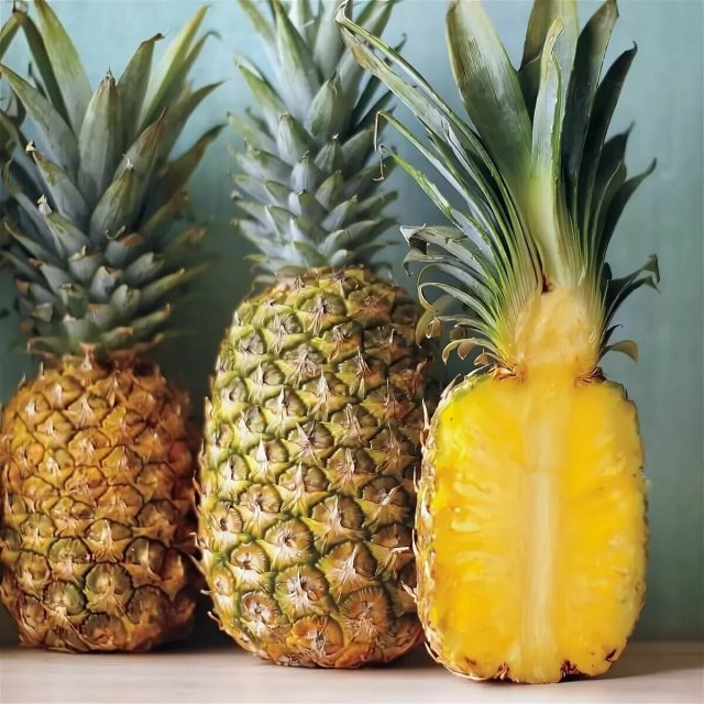 Врача-диетолог объяснила, что ананас не обладает свойством сжигать жир