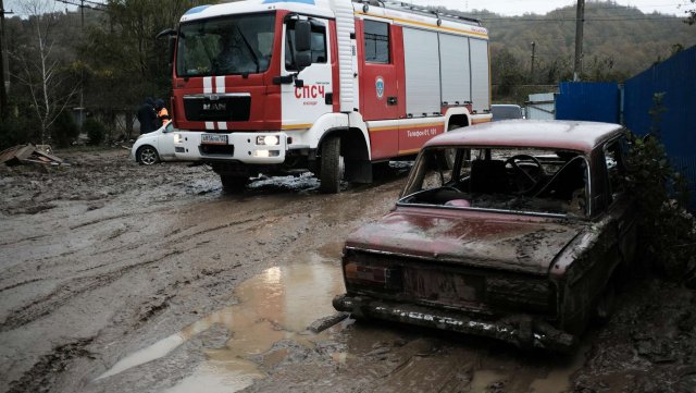 70 придомовых территорий оказались в зоне затопления в Геленджике