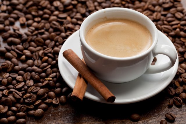 Мясников рассказал о пользе 3-5 чашек кофе в день