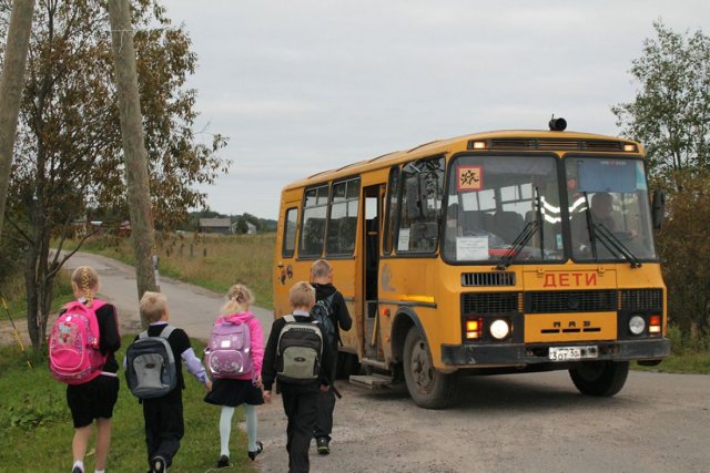 В Кировской области организованы школьные автобусы для учащихся в отдалённых районах