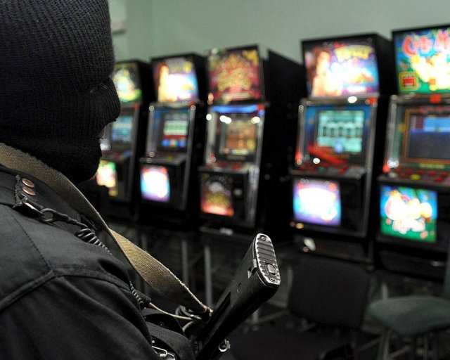 В Новгородской области возбуждено дело по факту организации нелегальных казино