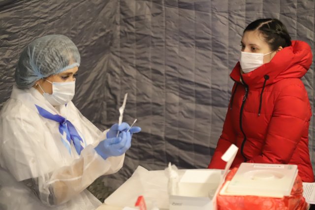 Пункты бесплатного экспресс-тестирования на коронавирус начали работать в Рязани