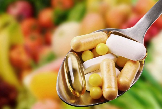 Врачи заявили, что лишний вес может являться побочным эффектом от приёма витаминов
