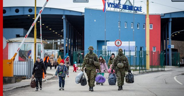 В Словакии в связи с наплывом беженцев введён режим ЧС