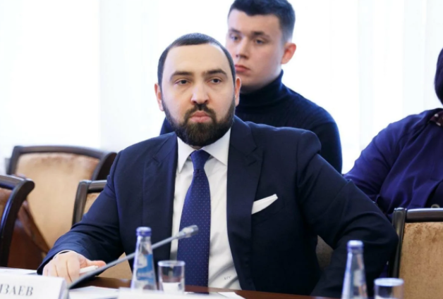 Депутат от ЕР предлагает ввести запрет для некоторых россиян на обратный въезд в страну