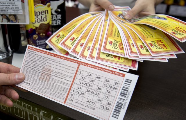 Работница почты в Ярославле осуждена за кражу лотерейных билетов