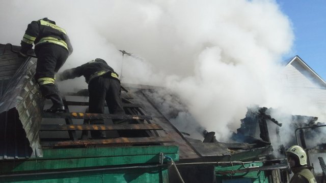 В Оренбургской области скончалась пожилая женщина во время пожара