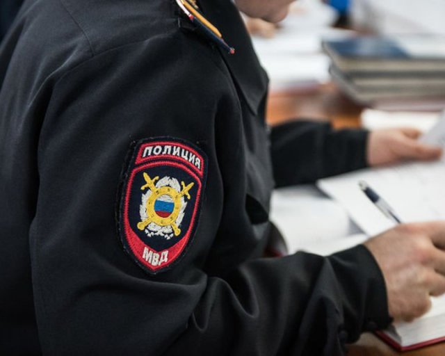 Житель Архангельска пытался совершить ограбление с муляжом взрывчатки