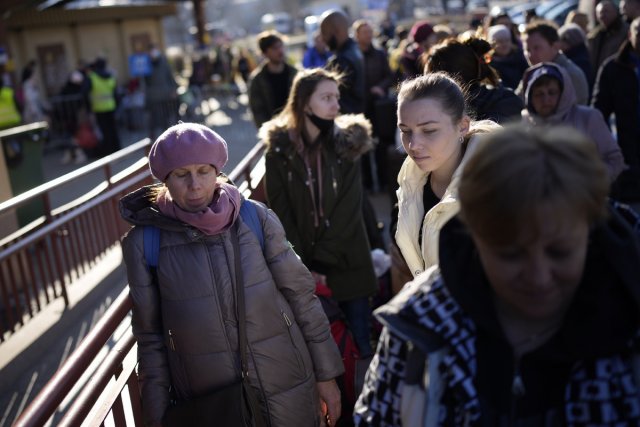 Беженки из Украины могут столкнуться с серьёзной проблемой в Британии