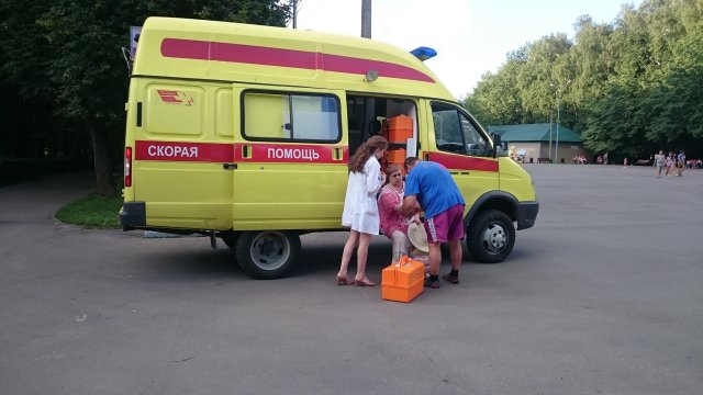 Посетители аттракциона в Калининграде получили травмы