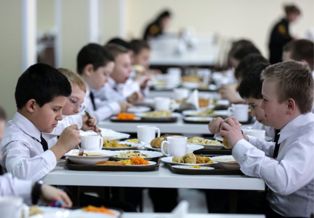 В Волгограде около 1,6 млрд рублей будет направлено на питание для дошкольников