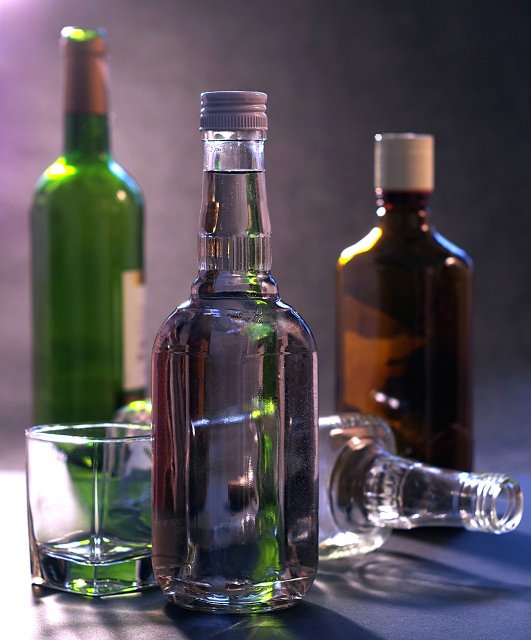 Нарколог прокомментировал вопрос о допустимых дозах алкоголя
