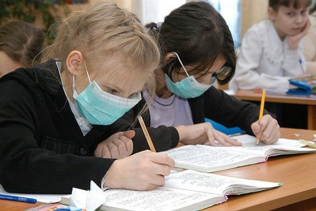 В Алтайском крае приостановлены занятия в школах из-за роста заболеваемости ОРВИ