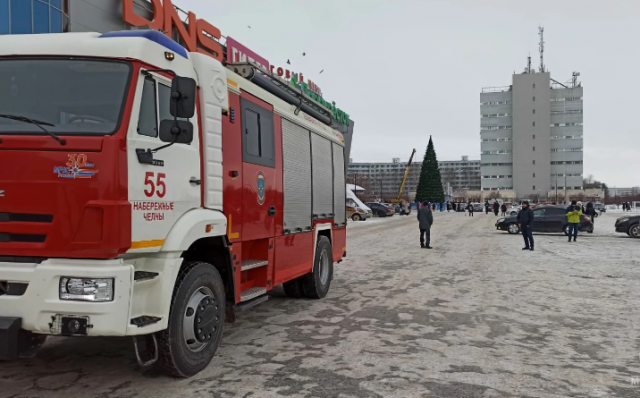 Возгорание произошло в торговом центре в Татарстане