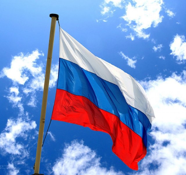 Гражданке США запретили въезд в РФ после прогулки с телёнком