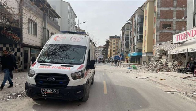 Новое землетрясение с жертвами произошло в Турции