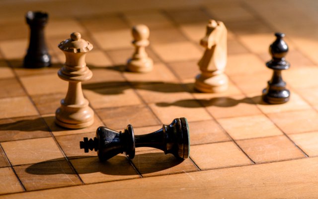 Житель Кении притворился женщиной, чтобы выиграть турнир по шахматам