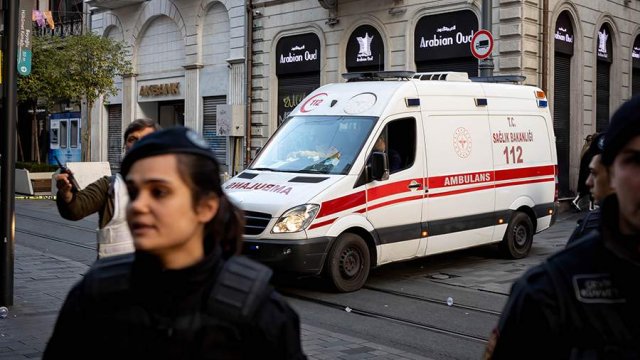 Мощный взрыв произошел в Турции в больнице