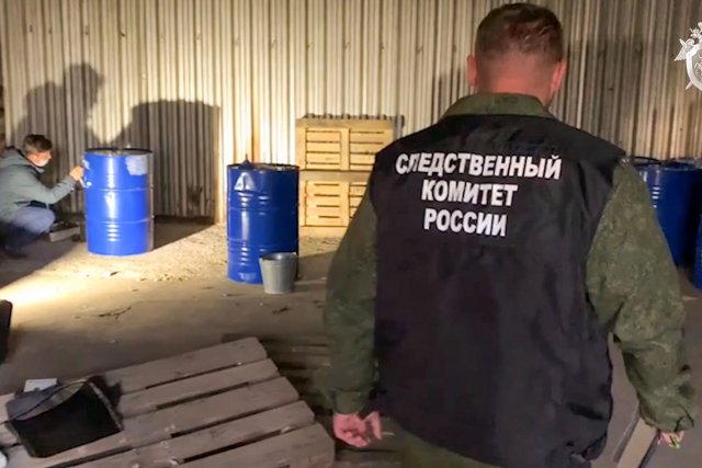 Начато расследование по факту смерти мужчины от отравления спиртовой ветеринарной настойкой в Иркутской области
