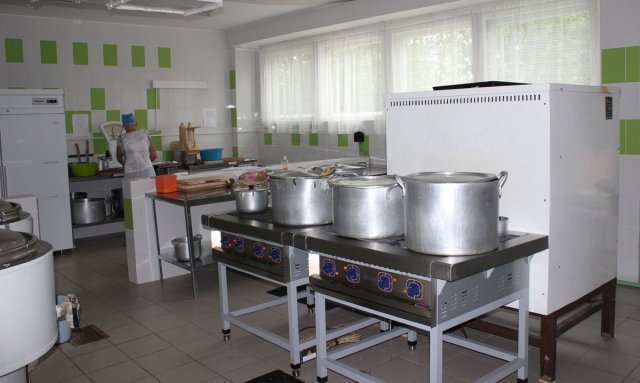 В школах Красноярска готовятся к ремонту пищеблоки