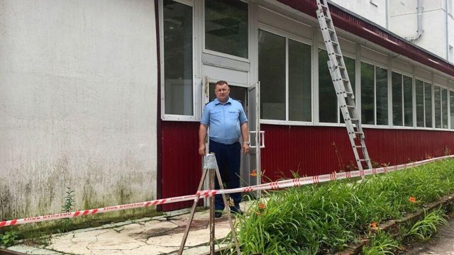 Расследуется случай обрушения перекрытия в детской больнице Саратовской области