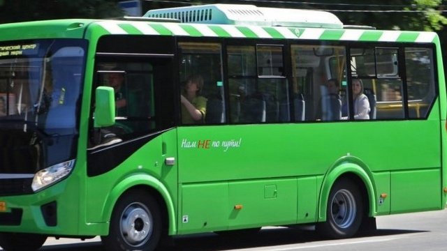 Водитель автобуса в Курске уволен за непрофессиональное поведение