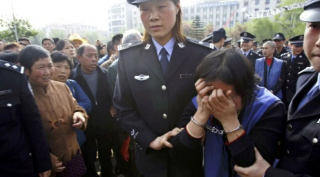 В Китае казнили женщину, которая отравила детей