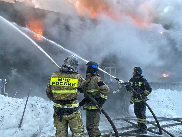 В Ульяновской области во время тушения огня скончался пожарный