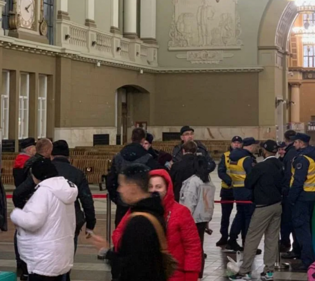 В Москве сообщили о временном закрытии Киевского вокзала из-за сообщения об угрозе