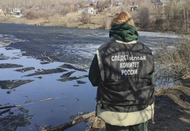 Ребёнок погиб в Мурманской области, провалившись под лёд