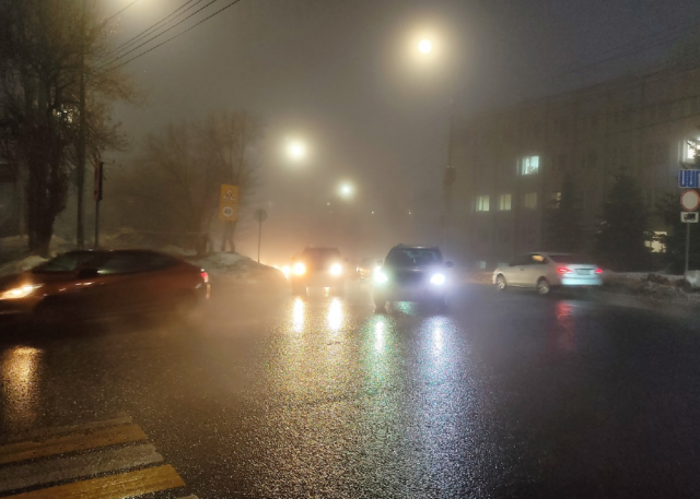 Дорожные ограничения введены на некоторых трассах Саратовской области из-за тумана
