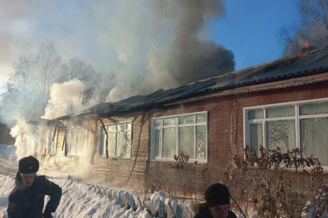 Пожар произошёл в школе в Коми из-за замыкания электропроводки